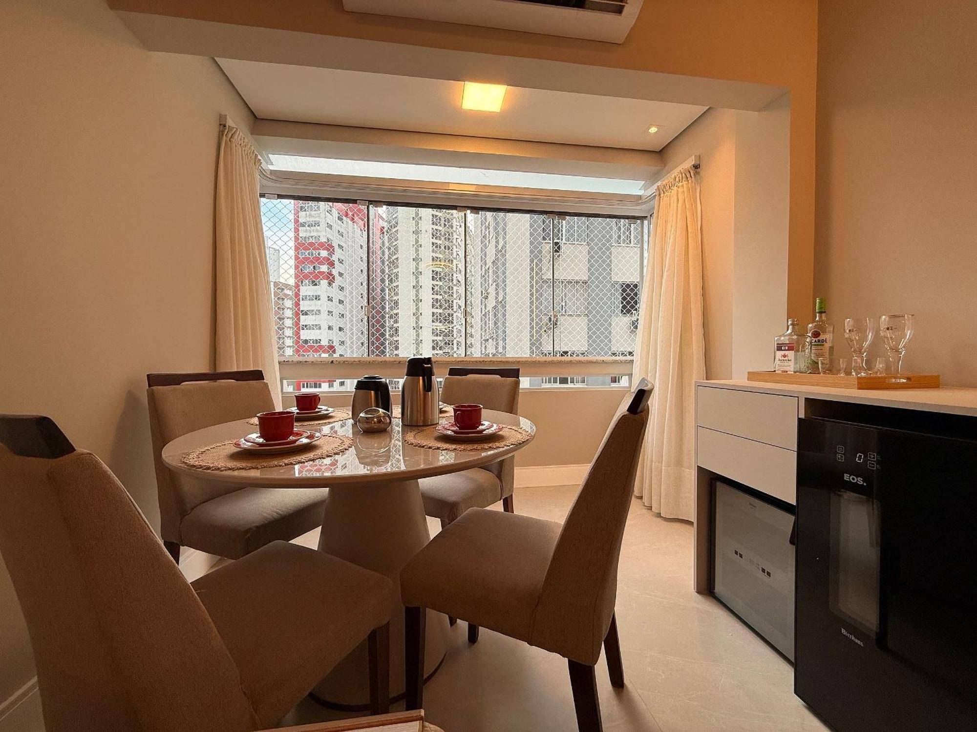 Pd01- 3 Suites| Centro| Churrasq.| Telas Protecao Balneario Camboriu Bagian luar foto